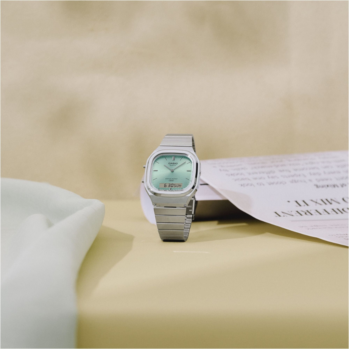 Casio Vintage Ana-Digi | AQ-240E-2A Retro-Modern Watch