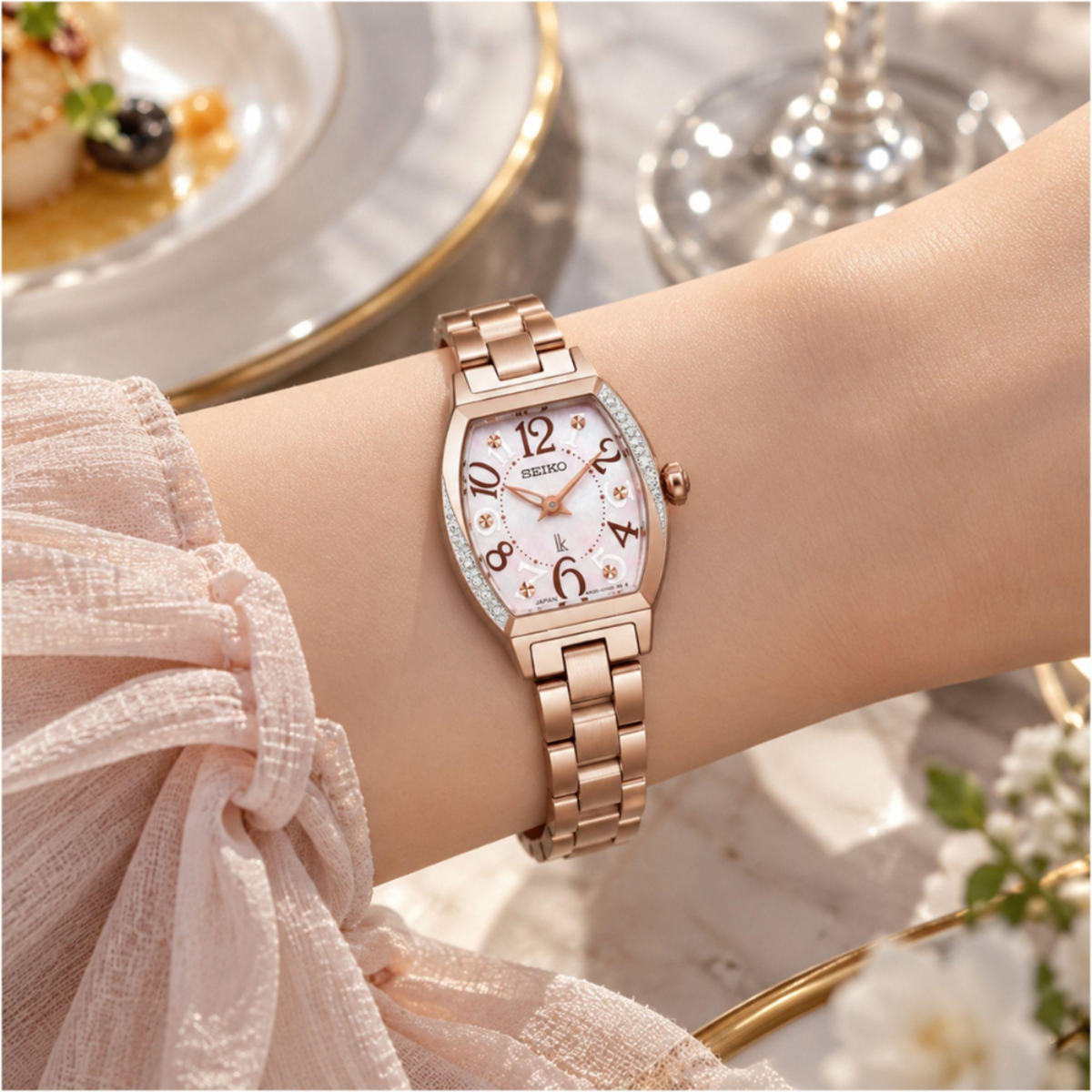 Seiko Lukia Happy Blossoms Tonneau Women's SSWA016 SSWA016J Watch