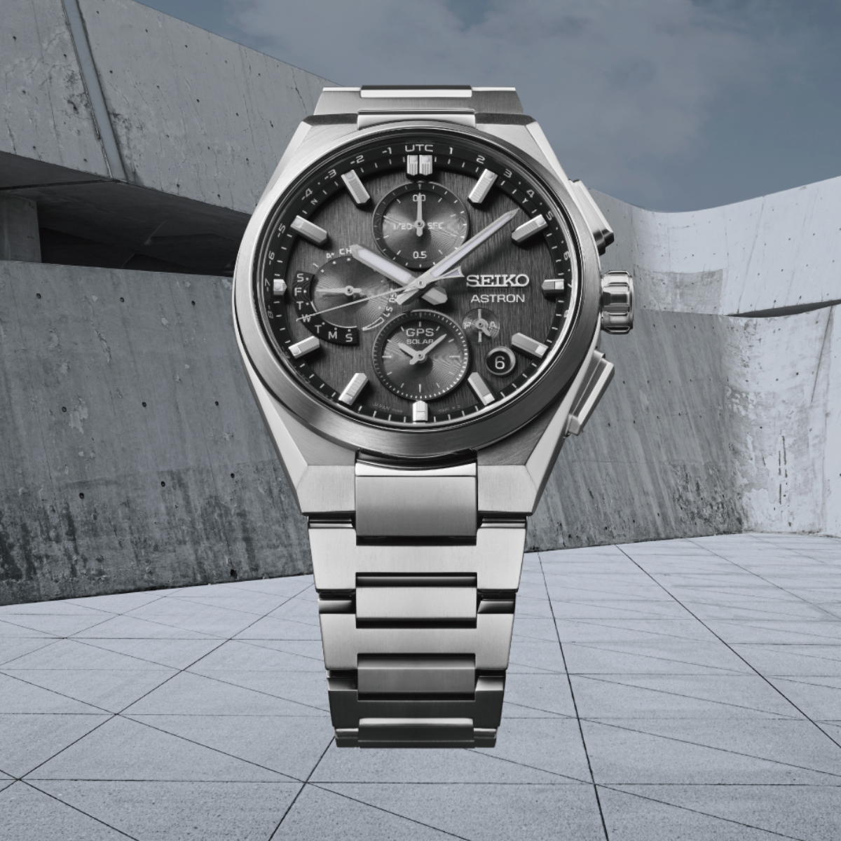 Seiko Astron GPS Dual Time Chronograph SSH163J1 SSH163 Charcoal Dial Solar Mens Watch
