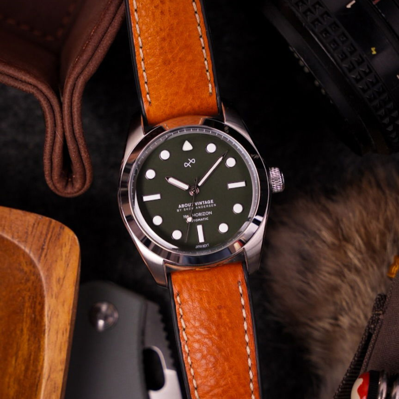 #color_mustard yellow