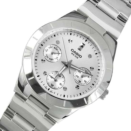 Casio LTP-2083D-7AV LTP2083D-7A Ladies Quartz Watch