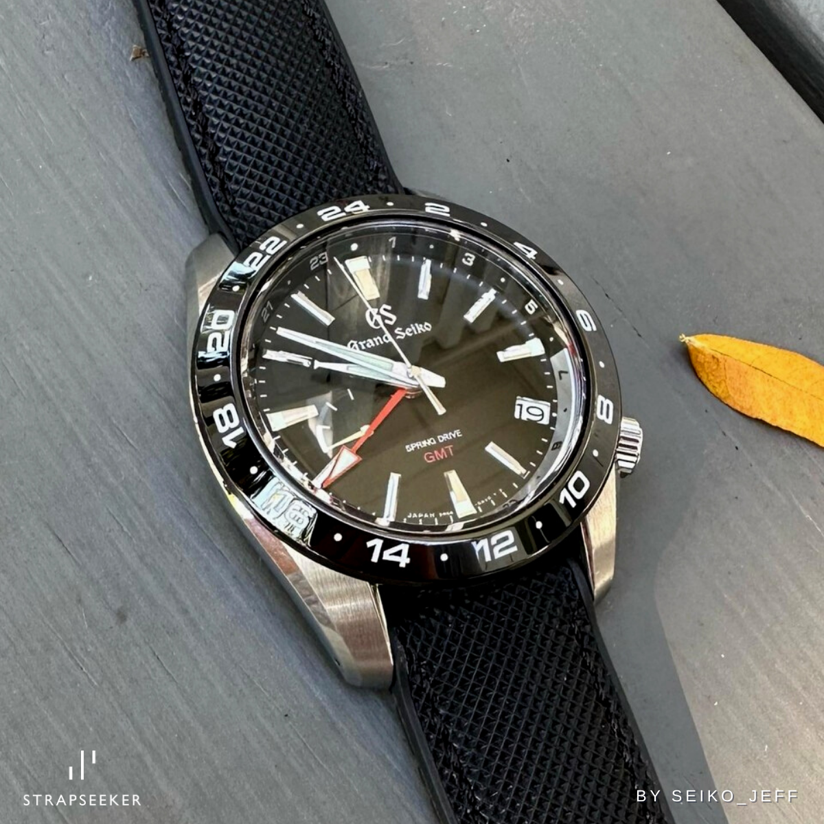 #color_Black Nylon Black Stitch / Black FKM Rubber