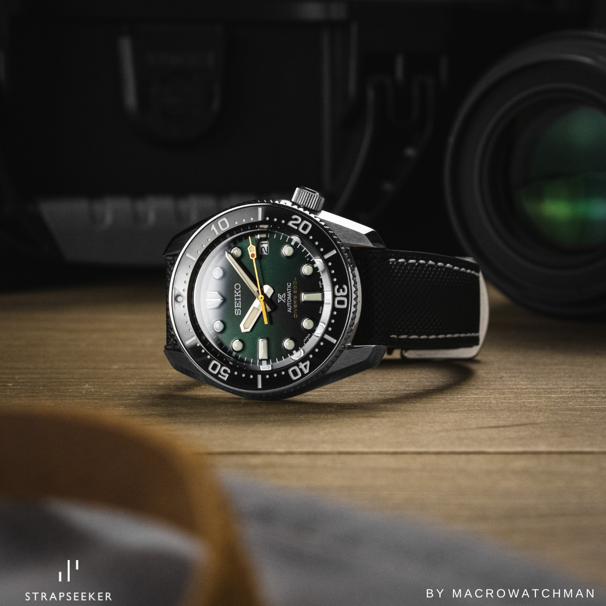 #color_Black Nylon White Stitch / Black FKM Rubber