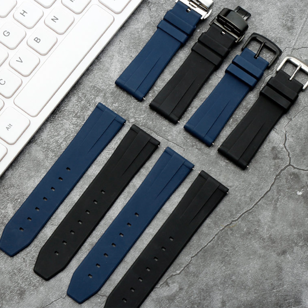 Zac FKM Rubber Quick-Release Strap Black (SIlver Pin Buckle)