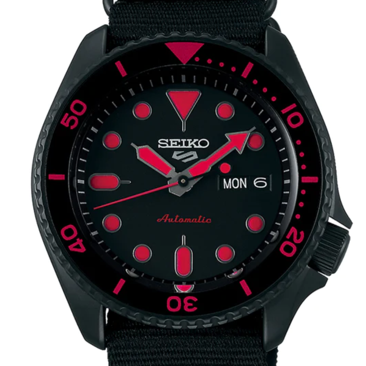 Seiko 5 Sports SKX Street Style SRPD83K1 SRPD83 SRPD83K Black Dial Watch