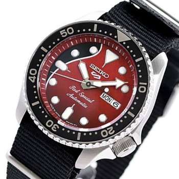 Seiko 5 Red Special SRPE83K1 SRPE83K Automatic Limited Edition Legendary Brian May Watch